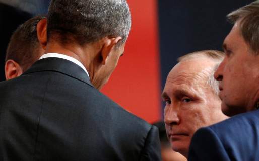Αμερικανικά ΜΜΕ: Ο Πούτιν έδωσε σφαλιάρα στον Ομπάμα και απλώνει το χέρι στον Τραμπ