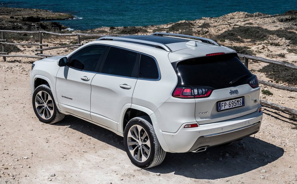 Τo Jeep Cherokee ανανεώνεται | iefimerida.gr 5