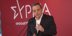 Ο Σωκράτης Φάμμελος στη συνεδρίαση της Κεντρικής Επιτροπής του ΣΥΡΙΖΑ - Προοδευτική Συμμαχία
