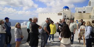 Τουριστική κίνηση στη Σαντορίνη