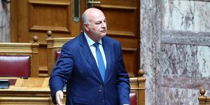 Ο Κώστας Τσιάρας στη Βουλή