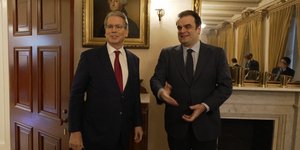 Συνάντηση Πιερρακάκη με τον Αμερικανό υπουργό Οικονομικών Σκοτ Μπέσεντ στην Ουάσιγκτον