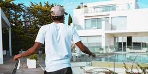 Η νέα έπαυλη του Γιαμάλ