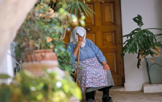 Huffington Post: Τα μαθήματα υγείας και μακροζωίας που παραδίδουν οι Έλληνες [εικόνες]  | iefimerida.gr 1