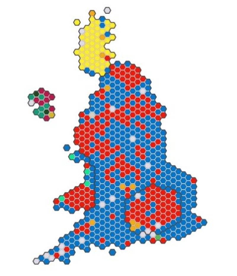 Τα μέχρι τώρα αποτελέσματα των εκλογών στη Βρετανία, όπως αποτυπώνονται στο χάρτη σύμφωνα με το BBC: Μπλε οι Τόρηδες, Κόκκινο οι Εργατικοί, Κίτρινο οι Σκωτσέζοι εθνικιστές του SNP, Πορτοκαλί οι Φιλελεύθεροι.  