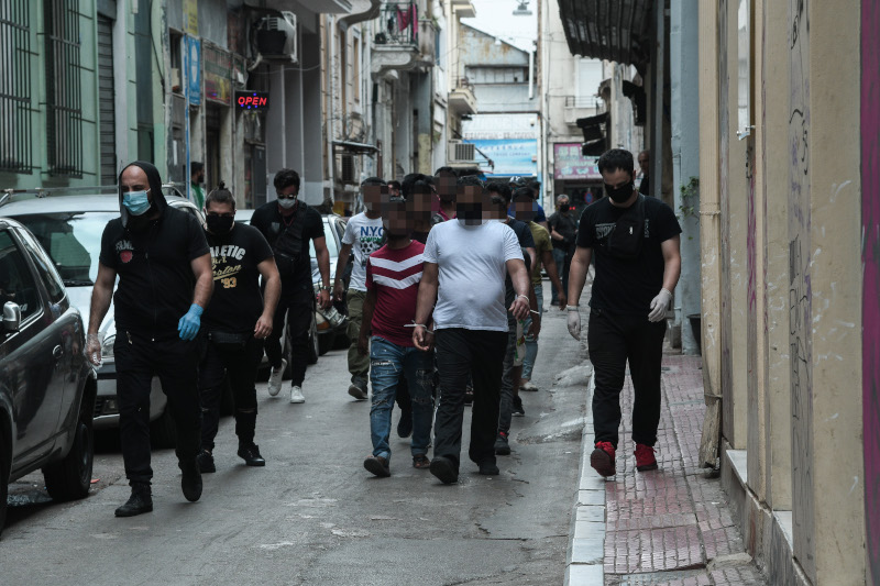 ΕΛΑΣ επιχείρηση σε εγκαταλελειμμένο κτίριο 