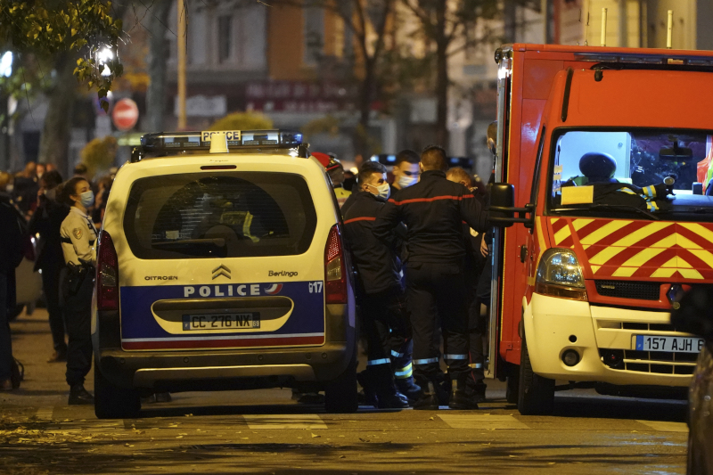 The authorities launched a manhunt to arrest the author of the attack on a priest in Lyon 