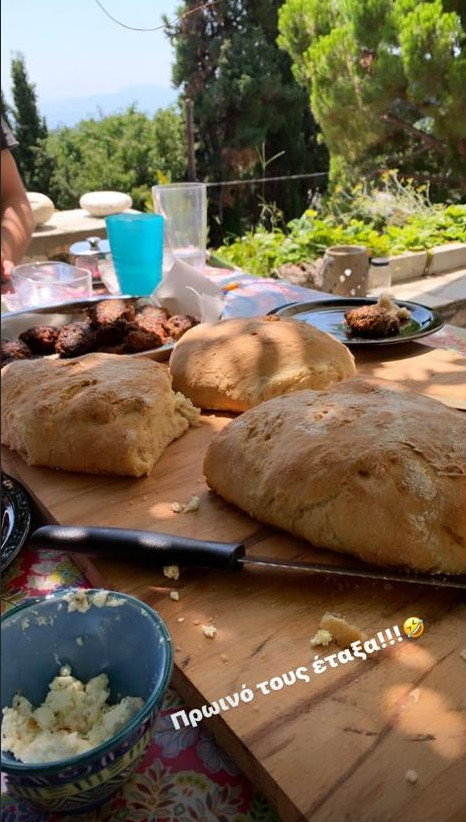 Το ζυμωτό ψωμί της Δέσποινας Βανδή