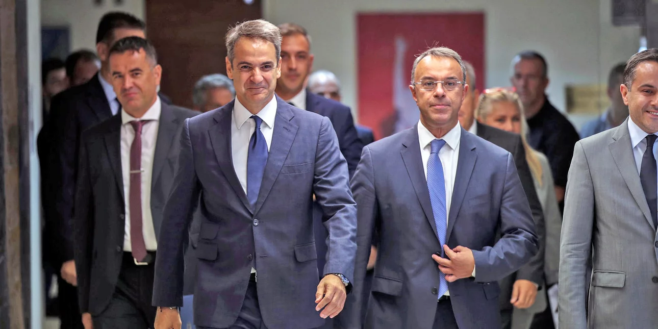 mitsotakis-staikouras.jpeg.webp