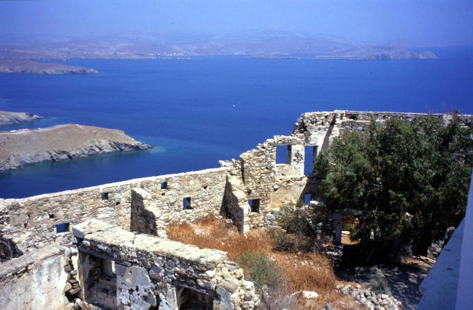 Η Die Welt προτρέπει τους Γερμανούς: Πηγαίνετε σε αυτό το ελληνικό, μη αξιοποιημένο νησί | iefimerida.gr 4