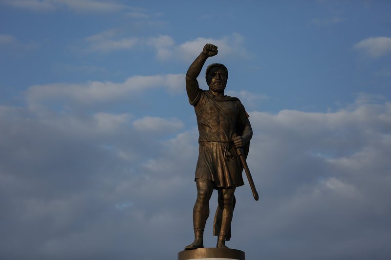 Η κυβέρνηση του Ζόραν Ζάεφ εκτιμά ότι το αποτέλεσμα του αυριανού δημοψηφίσματος θα είναι ξεκάθαρο και θα επιτρέψει ανεμπόδιστα τη συνέχιση της διαδικασίας,