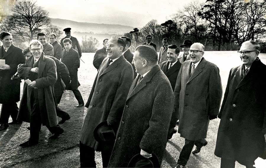 Σαν Σήμερα –Συντρίβεται ελικόπτερο του ΕΚΑΒ ανοικτά του Σουνίου | iefimerida.gr 5