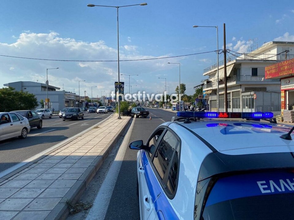 τροχαίο αυτοκίνητο
