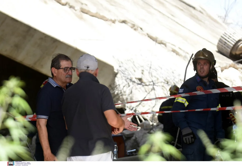Πάτρα: Κατέρρευσε τμήμα γέφυρας στην περιμετρική της πόλης -Τολάχιστον ένας νεκρός και 12 τραυματίες ο τραγικός απολογισμός