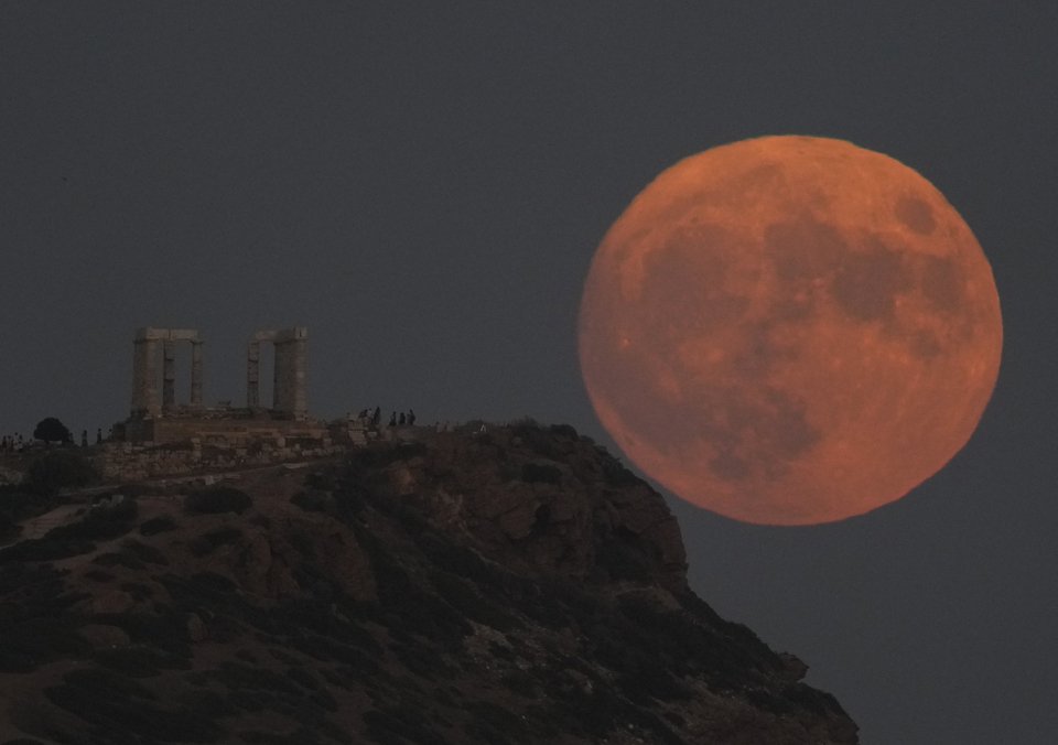 Φωτογραφία: AP Photo/Thanassis Stavrakis