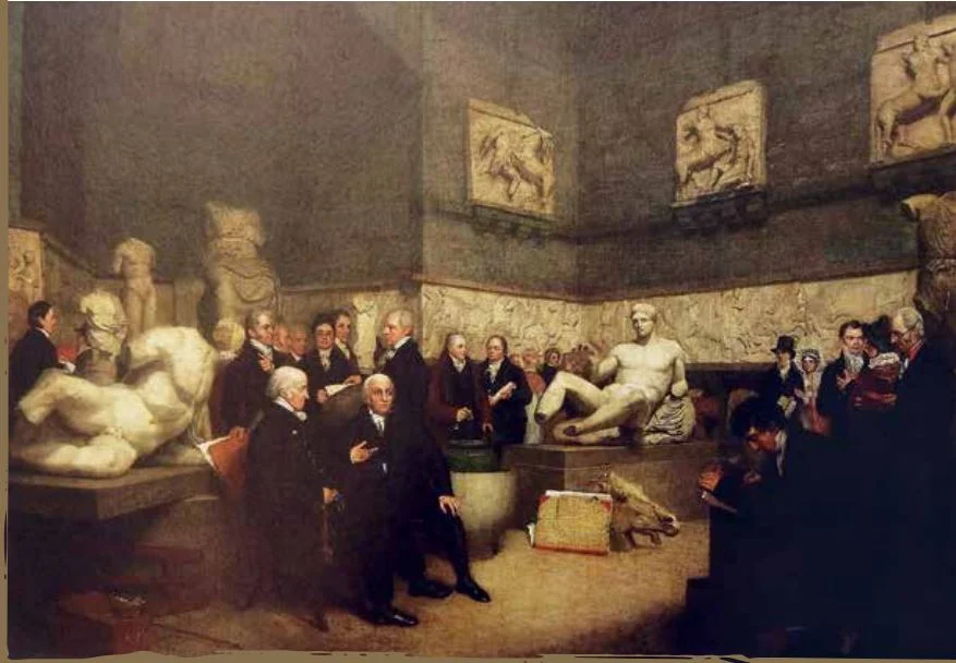  Η προσωρινή αίθουσα, όπου εκτέθηκαν τα Γλυπτά του Παρθενώνα στο Βρετανικό Μουσείο. Πηγή: Smith 1916. Aπό το βιβλίο του Νίκου Σταμπολίδη «Ο Παρθενώνας και ο Βύρωνας».