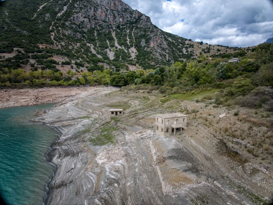 λίμνη του Μόρνου