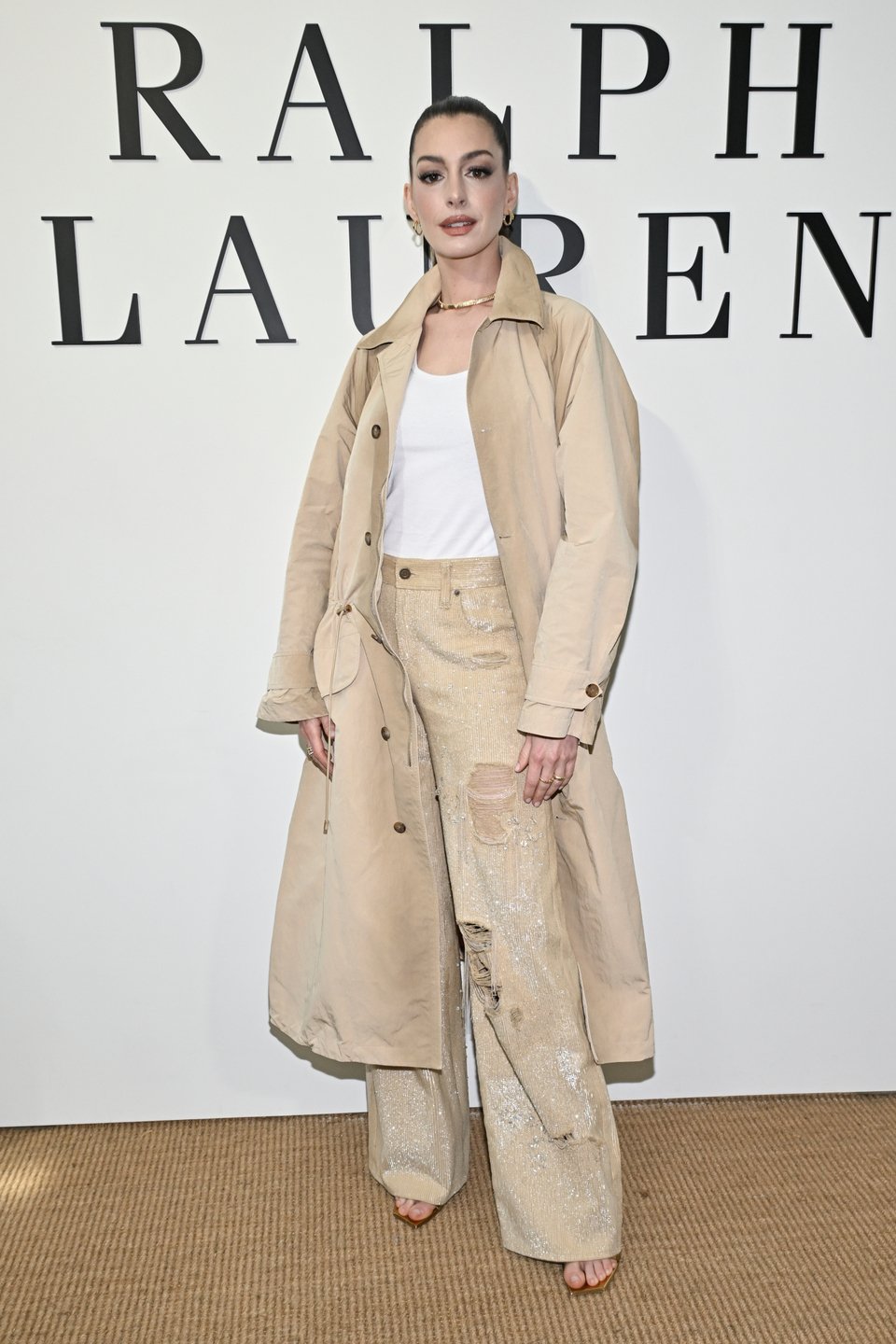 Η Αν Χάθαγουεϊ στην επίδειξη του οίκου Ralph Lauren