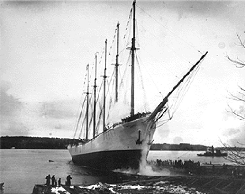 Η γολέτα Carrol A. Deering.