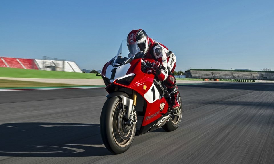 Νέα Ducati Panigale V4 25 Anniversario 916 -Γιορτάζει την 25η επέτειο ...