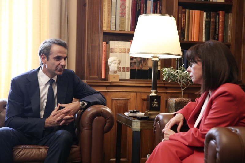 Κυριάκος Μητσοτάκης και Κατερίνα Σακελλαροπούλου -Φωτογραφία: Nikos Libertas / SOOC