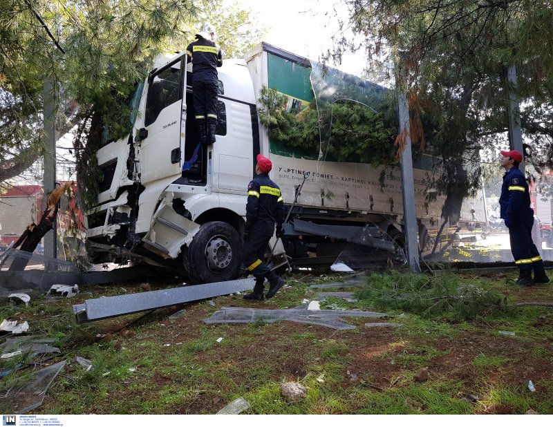 Το φορτηγό που ενεπλάκη στο τροχαίο