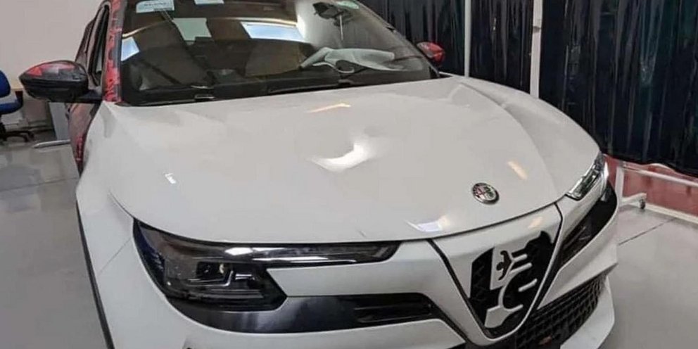 Το μικρό Suv της Alfa Romeo είναι γεγονός -Στο φως οι πρώτες 