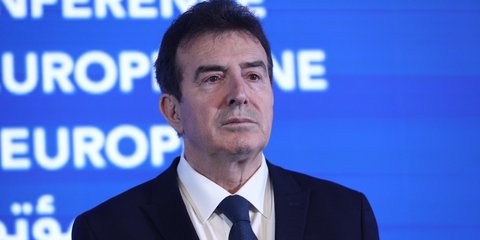 Ο Μιχάλης Χρυσοχοίδης