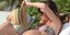 H  Ζιζέλ με λεοπάρ μπικίνι λιάζει την τεράστια κοιλιά της [εικόνες]