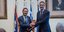 Ο Κώστας Μπακογιάννης βραβεύει τον πρόεδρο του Ισραήλ