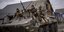 Στρατιώτες πάνω σε τανκ κατά τον πόλεμο στην Ουκρανία
