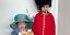 Τα παιδιά της Κιάρα Φεράνι ντυμένα βασίλισσα Ελισάβετ και βασιλικός φρουρός