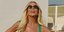 Η Κατερίνα Καινούργιου πόζαρε στον φωτογραφικό φακό με πράσινο ολόσωμο μαγιό