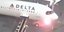 Η στιγμή της έκρηξης στο αεροσκάφος της Delta Airlines στο αεροδρόμιο του Σιάτλ 