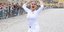 Η Σάλμα Χάγιεκ λαμπαδηδρόμος της Ολυμπιακής Φλόγας 