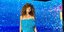 Η Μαρία Σολωμού με γαλάζιο φόρεμα, no pants 