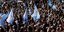 Οι Αργεντίνοι διαδηλώνουν κατά της απόφασης της κυβέρνησης να στραφεί στο ΔΝΤ/Φωτογραφία: ΑΡ