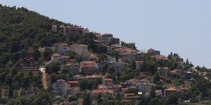 Το ν/σ για τα αυθαίρετα αναμένεται να ψηφιστεί σήμερα στη Βουλή/Φωτογραφία: Intimenews