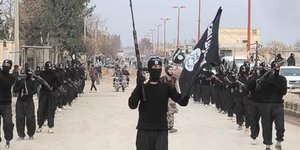 Στρατιώτες του ISIS