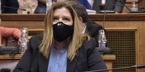 Η Μαρία Συρεγγέλα στη Διαρκή Επιτροπή Κοινωνικών Υποθέσεων