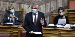Ο υφ. Εργασίας, Πάνος Τσακλόγλου στη Βουλή