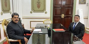 Ο πρόεδρος Νικολάς Μαδούρο ονομάζει νέο υπουργό Πετρελαίου