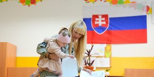Σλοβακία: Προεδρικές εκλογές στις 23 Μαρτίου