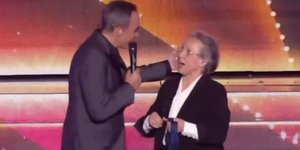 Ο Νίκος Αλιάγας με τη μητέρα του