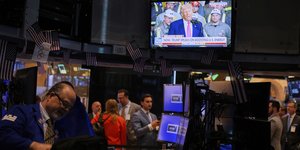 Πανικός στη Wall Street με τους δασμούς του Τραμπ