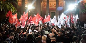 ΣΥΡΙΖΑ: Χουντικό διάταγμα η απαγόρευση συναθροίσεων στο Κέντρο