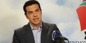 ΣΥΡΙΖΑ: Αποθέωση της εγκληματικής πολιτικής των μνημονίων